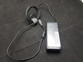 Адаптери живлення Адаптеры питания ^/--/^ Оригінальний блок живлення Lenovo потужністю 90 Вт *80757 ^_^^^ Оригинальный блок питания Lenovo мощностью 90 Вт*80757 - фото фото фото