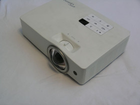 Проектори Проекторы ^/--/^ Короткофокусный Laser+LED 3 /--/ D HD DLP проектор Optoma ZW /--/ 212 /--/ ST ^_^^^ Короткофокусний Laser+LED 3 /--/ D HD DLP проектор Optoma ZW /--/ 212 /--/ ST - фото фото фото