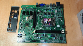 Материнські плати Материнские платы ^/--/^ Материнская плата, DELL OPTIPLEX 3020  ( MIH /--/ 81 /--/ R) ( S /--/ 1150)+E /--/ 3 1220 V /--/ 3+8 /--/ Gb  (Уценка-читать объявление) ^_^^^ Материнська плата, DELL OPTIPLEX 3020 (MIH /--/ 81 /--/ R) (S /--/ 1150)+E /--/ 3 1220 V /--/ 3+8 /--/ Gb (Уцінка-читати оголошення) - фото фото фото