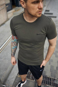 Шорти Шорты ^/--/^ Футболка Nike хакі ^_^^^ Футболка Nike хаки - фото фото фото