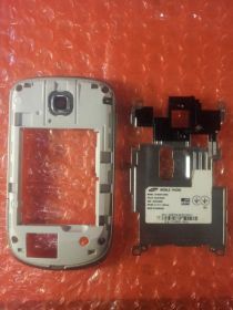 Комплектуючі для корпусів Комплектующие для корпусов ^/--/^ Samsung GT-S /--/ 5570 средняя часть ОРИГИНАЛ Б/У ^_^^^ Samsung GT-S /--/ 5570 середня частина Орігінал Б/У - фото фото фото