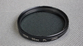 Світлофільтри Светофильтры ^/--/^ #3 HOYA Polarizer PL 55 /--/ мм. поляризационный светофильтр 100% оригинал Japan Вживане ^_^^^ #3 HOYA Polarizer PL 55 мм поляризаційний світлофільтр 100% оригінал Japan - фото фото фото