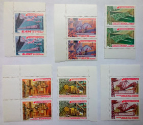СРСР - СССР - ^/--/^ СССР 1981 БАМ, Уренгой, Атоммаш, сцепки с полями, MNH ^_^^^ СРСР 1981 БАМ, Уренгой, Атоммаш, зчеплення з полями, MNH - фото фото фото