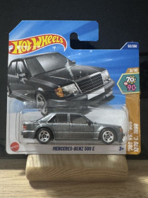 Hot Wheels Hot Wheels ^/--/^ Mercedes Benz 500 /--/ e 1/64 Hot Wheels - фото фото фото
