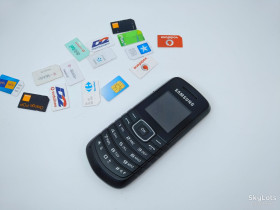 Samsung Samsung ^/--/^ Samsung E /--/ 1080 не вмикається ^_^^^ Samsung E /--/ 1080 не включается - фото фото фото