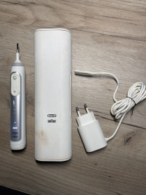 Інша техніка Другая техника ^/--/^ Зубная щётка BRAUN oral-b genius 3765 - фото фото фото