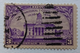 Північна Америка Северная Америка ^/--/^ США 1938 Территория Айова, старый Капитолий, гашеная ^_^^^ США 1938 Територія Айова, старий Капітолій, гашена - фото фото фото