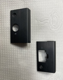 Корпуса Корпуса ^/--/^ Накладки на петлі Dell Latitude 5580 5590 ^_^^^ Накладки на петле Dell Latitude 5580 5590 - фото фото фото
