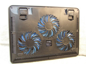 Системи охолодження Системы охлаждения ^/--/^ Подставку Crown Micro CMLC-1043 /--/ T для охлаждения ноутбука купить ^_^^^ Підставку Crown Micro CMLC-1043 /--/ T для охолодження ноутбука купити - фото фото фото