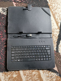 Чохли, сумки Чехлы, сумки ^/--/^ Sklad чохол клавіатура чорна 10 usb ^_^^^ Sklad чехол клавиатура черная 10 usb - фото фото фото