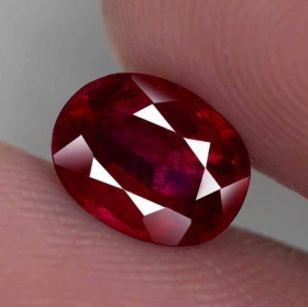 Рубін Рубин ^/--/^ Рубин натуральный 2.55 CT   8.8 x 6.7 x 4.3 mm ^_^^^ Рубін натуральний 2.55 CT 8.8 x 6.7 x 4.3 mm - фото фото фото
