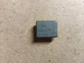 Мікросхеми Микросхемы ^/--/^ Микросхема К /--/ 2 /--/ ЖА /--/ 372  (раритет, в коллекцию) б/у ^_^^^ Мікросхема К /--/ 2 /--/ ЖА /--/ 372 (раритет, в колекцію) б/у - фото фото фото