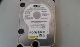 Жорсткі диски Жесткие диски ^/--/^ Жесткий диск Western Digital Caviar 500 /--/ GB 7200 /--/ rpm 16 /--/ MB WD /--/ 5000 /--/ AAKS 3.5 SATA II ^_^^^ Жорсткий диск Western Digital Caviar 500 /--/ GB 7200 /--/ rpm 16 /--/ MB WD /--/ 5000 /--/ AAKS 3.5 SATA II - фото фото фото