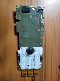 Клавіатури, клавіатурні модулі Клавиатуры, клавиатурные модули ^/--/^ NOKIA 3230 плата дисплея в зборі з підкладкою клавіатури джойстик ^_^^^ NOKIA 3230 плата дисплея в сборе с подложкой клавиатуры джойстик - фото фото фото