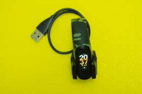 Розумні годинники (Smart watch) Умные часы (Smart watch) ^/--/^ USB Кабель Зарядное usb к фитнес браслету Xiaomi Mi Band 4 Mi Fit зарядка ^_^^^ Зарядне usb до фітнес браслету Xiaomi Mi Band 4 Mi Fit зарядка - фото фото фото