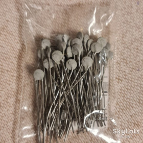 Конденсатори Конденсаторы ^/--/^ 2,7 /--/ пкФ  50 /--/ В.  КД /--/ 1.  100 /--/ шт ^_^^^ 2,7 /--/ пкФ 50 /--/ В. КД /--/ 1. 100 /--/ шт - фото фото фото