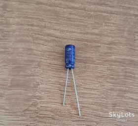Конденсатори Конденсаторы ^/--/^ 10 /--/ мкФ  100 /--/ В.  Samwha 85°C. ^_^^^ 10 /--/ мкФ* 100 /--/ В. Samwha 85°C. - фото фото фото