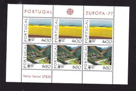Португалія Португалия ^/--/^ ZM Португалия 1977 г  MNH - блок ^_^^^ ZM Португалія 1977 MNH - блок - фото фото фото