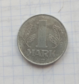 НДР, ФРН ГДР, ФРГ ^/--/^ ГДР  1 марка  1977  г. ^_^^^ НДР 1 марка 1977 - фото фото фото