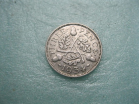 Георг V (-) Георг V (-) ^/--/^ Великобритания. 3 пенса 1934 г. Георг V. Серебро 500 .Оригинал. .Отличный сохран !. (3) ^_^^^ Велика Британія. 3 пенса 1934 Георг V. Срібло 500. Відмінний збереження!. (3) - фото фото фото