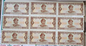 Загальнодержавні випуски Общегосударственные выпуски ^/--/^ Подборка 2 гривны 1992 года за подписью Матвиенко. ^_^^^ Добірка 2 гривні 1992 року за підписом Матвієнко. - фото фото фото