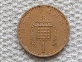 Єлизавета II (після ) Елизавета II (после ) ^/--/^ Великобритания 1 новый пенни 1971 года #5035 ^_^^^ Велика Британія 1 новий пенні 1971 року #5035 - фото фото фото