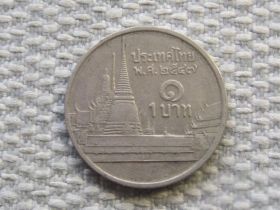 Таїланд Таиланд ^/--/^ Таиланд 1 бат 2004 года #5963 ^_^^^ Таїланд 1 бат 2004 року #5963 - фото фото фото