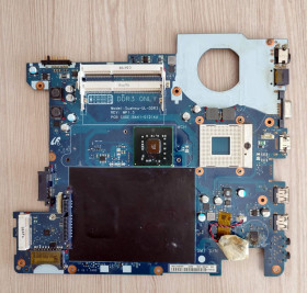 Материнські плати Материнские платы ^/--/^ 651 Напівробоча материнська плата Samsung R /--/ 430 R /--/ 428 - Suzhou-UL-DDR /--/ 3 BA /--/ 41-01214 /--/ A ^_^^^ 651 Полурабочая материнская плата Samsung R /--/ 430 R /--/ 428 - Suzhou-UL-DDR /--/ 3 BA /--/ 41-01214 /--/ A - фото фото фото