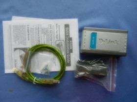 Модеми Модемы ^/--/^ Внешний аналоговый USB модем D-Link DU-562 /--/ M, 56 /--/ Кбит/с, работающий с протоколами V.92/V.90. ^_^^^ Зовнішній аналоговий USB модем D-Link DU-562 /--/ M, 56 /--/ Кбіт/с, що працює з протоколами V.92/V.90. - фото фото фото