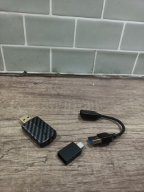 Кабелі, адаптери Кабели, адаптеры ^/--/^ адаптер CarPlay       (2732) ^_^^^ адаптер CarPlay (2732) - фото фото фото