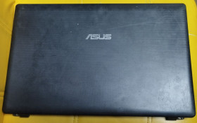 Корпуса Корпуса ^/--/^ Кришка матритці + антени + петлі для  Asus X /--/ 75, X /--/ 75 /--/ A, X /--/ 75 /--/ SV, X /--/ 75 /--/ VD, X /--/ 75 /--/ U, F /--/ 75, F /--/ 75 /--/ A та інших ^_^^^ Крышка матритцы + антенны + петли для Asus X /--/ 75, X /--/ 75 /--/ A, X /--/ 75 /--/ SV, X /--/ 75 /--/ VD, X /--/ 75 /--/ U, F /--/ 75, F /--/ 75 /--/ A и других - фото фото фото