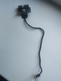 Корпуса Корпуса ^/--/^ Плата с разъемом питания и USB Lenovo IdeaPad G /--/ 580 ^_^^^ Плата з роз'ємом живлення і USB Lenovo IdeaPad G /--/ 580 - фото фото фото