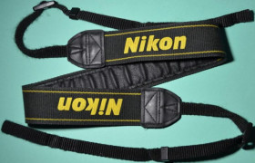 Інше Другое ^/--/^ Nikon Плечевой шейный ремень оригинальный   б/у ^_^^^ Nikon Плечовий шийний ремінь оригінальний б/у - фото фото фото