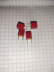Конденсатори Конденсаторы ^/--/^ Конденсатор пленочный Wima FKP 1500 пф 1.5 /--/ нф /--/ 100 /--/ В ^_^^^ Конденсатор плівковий Wima FKP 1500 пф 1.5 /--/ нф /--/ 100 /--/ В - фото фото фото