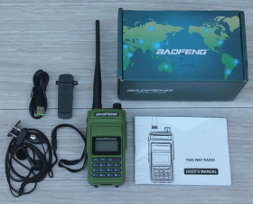 Рації, радіостанції Рации, радиостанции ^/--/^ Мощная рация Baofeng UV-999 Pro Max 10 /--/ W  (цвет зелёный) ^_^^^ Потужна рація Baofeng UV-999 Pro Max 10 /--/ W (колір зелений) - фото фото фото