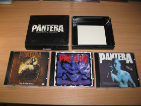 Музичні диски Музыкальные диски ^/--/^ PANTERA - Driven Downunder Tour &amp;apos;94   (1994 EastWest, LIMITED 3 /--/ CD BOX,Australia) ^_^^^ PANTERA - Driven Downunder Tour &amp;apos;94 (1994 EastWest, LIMITED 3 /--/ CD BOX,Australia) - фото фото фото