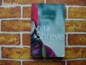 Книги на іноземних мовах Книги на иностранных языках ^/--/^ Anita Shreve "Light on Snow" ^_^^^ Anita Shreve " Light on Snow" - фото фото фото