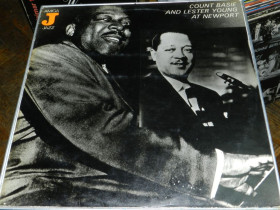 Платівки Пластинки ^/--/^ LP  AMIGA JAZZ - Count Basie and Lester Young at Newport ^_^^^ LP AMIGA JAZZ - Count Basie and Lester Young at Newport - фото фото фото