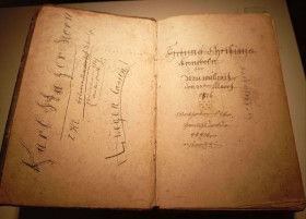 Видання до  р. Издания до  г. ^/--/^ Ветхий завет. 1826 года. Семейная реликвия. 1300 страниц. Первая книга Моисея. &amp;quot; И создал Бог небо и землю&amp;quot;. Раритет. Букинистика ^_^^^ Старий заповіт. 1826 року. Сімейна реліквія. 1300 сторінок. Перша книга Мойсея. І створив Бог небо і землю. Раритет. Букіністика - фото фото фото