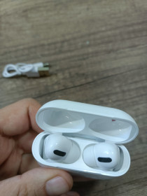 Навушники, гарнітури Наушники, гарнитуры ^/--/^ Бездротові Bluetooth-навушники з зарядним кейсом 9551 ^_^^^ Беспроводные Bluetooth-наушники с зарядным кейсом 9551 - фото фото фото