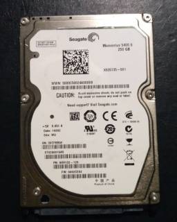 Жорсткі диски Жесткие диски ^/--/^ Ноутбучный жесткий диск 2.5 SATA Seagate Momentus 5400.6 на 250 /--/ Гб ^_^^^ Ноутбучний жорсткий диск 2.5 SATA Seagate Momentus 5400.6 на 250 /--/ Гб - фото фото фото