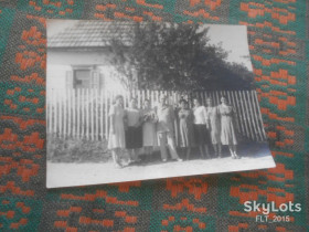 Листи, фото Письма, фото ^/--/^ На фоне своего дома ^_^^^ На тлі свого будинку - фото фото фото