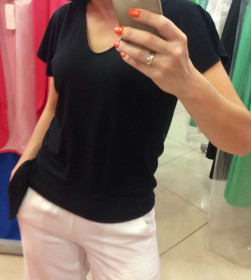 Футболки Футболки ^/--/^ Футболка Чорна. Єфектна. Marks&amp;Spencer. Якісна. S-M розмір. ^_^^^ Футболка Черная. Эффектная. Marks&amp;Spencer. Качественная. S-M размер. - фото фото фото