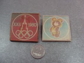 Спортивні Спортивные ^/--/^ знак олимпиада москва 1980 олимпийский мишка переливашка лот 2 шт №5151 ^_^^^ знак олімпіада москва 1980 олімпійський ведмедик переливашка лот 2 шт No /--/ 5151 - фото фото фото