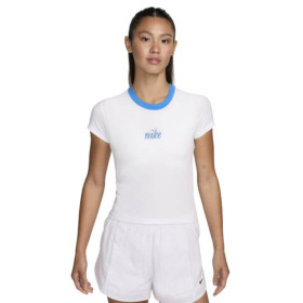 Футболки Футболки ^/--/^ Футболка женская Nike Sportswear Chill Knit HF /--/ 8820-100  белая спортивная ^_^^^ Футболка жіноча Nike Sportswear Chill Knit HF /--/ 8820-100 біла спортивна - фото фото фото