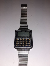 Годинники Часы ^/--/^ Часы с калькулятором будильник Omicron quartz 90-е времён СССР? ^_^^^ Годинник з калькулятором будильник Omicron quartz 90-е часів СРСР? - фото фото фото