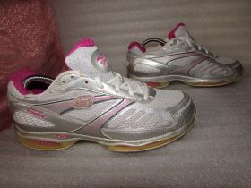 Кросівки Кроссовки ^/--/^ Супер Кроссовки Сеточка ~SKECHERS~модель Shape-ups TONERS Оригинал р 39 ^_^^^ Супер Кросівки Сіточка ~ SKECHERS~модель Shape-ups TONERS Оригінал р 39 - фото фото фото