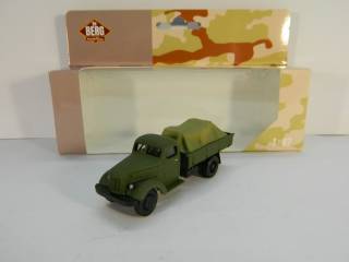 H H ^/--/^ Автомобиль ЗиЛ 164, армейский бортовой с грузом. 1:87 H /--/ 0  (B 2857). ^_^^^ Автомобіль ЗіЛ 164, армійський бортовий з вантажем. 1:87 H /--/ 0 (B 2857). - фото фото фото