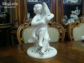 Статуетки, Скульптури, Фігурки, Фарфор Статуэтки, Скульптуры, Фигурки, Фарфор ^/--/^ Большая Антикварная Статуэтка Путти с Дельфином Фарфор Германия №57 ^_^^^ Велика Антикварна Статуетка Путті з Дельфіном Фарфор Німеччина No /--/ 57 - фото фото фото