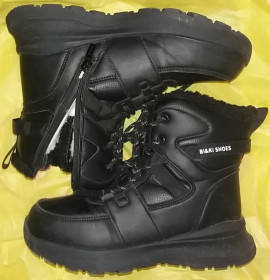 УГГІ (UGG) УГГИ (UGG) ^/--/^ женская обувь ЧЕРНАЯ с подкладкой МЕХ ЗИМА ^_^^^ Жіноче взуття Чорне з підкладкою МЕХ ЗІМА - фото фото фото